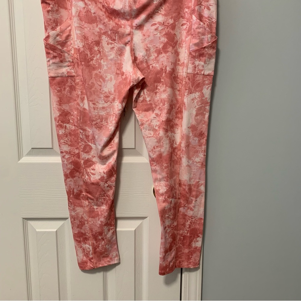 Pink Patterned Leggings - Picture 7 of 12